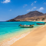 ZELENORTSKI OTOCI: povratni letovi od 167€ ✈️ Let + hotel s doručkom uz plažu – 8 dana od 477€ / 10 dana od 535€