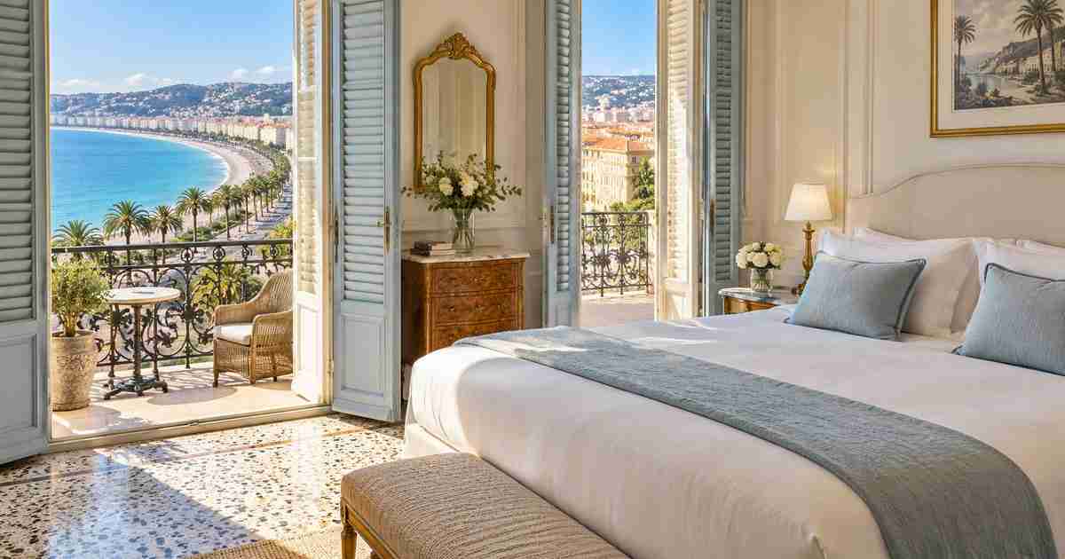 Hotelska soba i lokalni ambijent destinacije: Nica